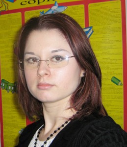 Bogdana Raluca TAPICU - Asistent manager (50%)/ Asistent Social(50 %)